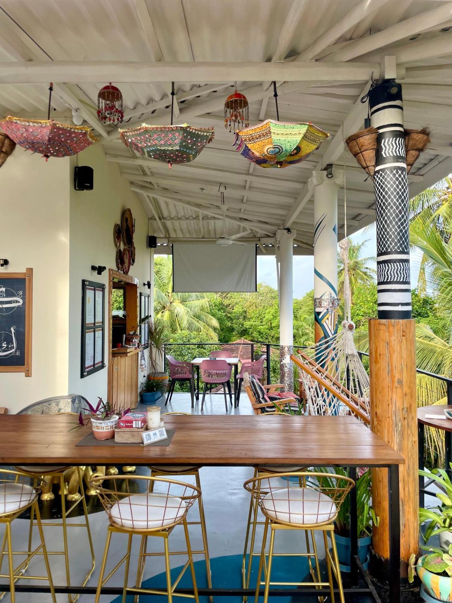 Habibi Hostel & Restaurant Unawatuna Extérieur photo