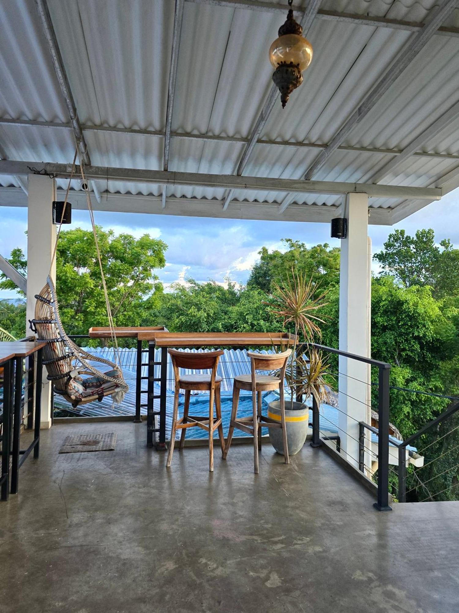 Habibi Hostel & Restaurant Unawatuna Extérieur photo