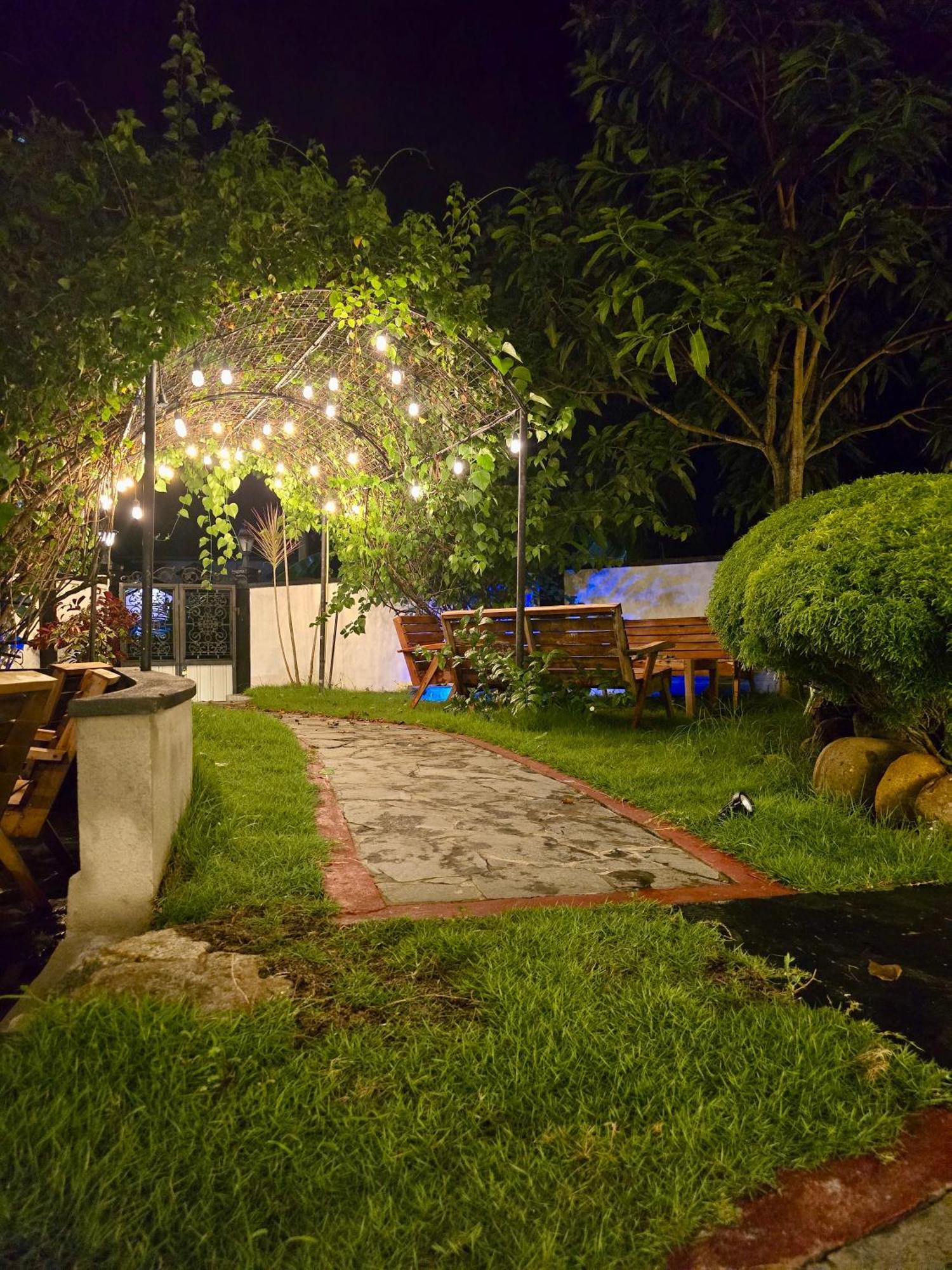 Habibi Hostel & Restaurant Unawatuna Extérieur photo