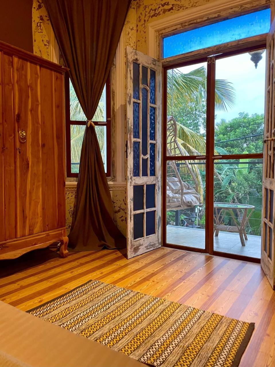 Habibi Hostel & Restaurant Unawatuna Extérieur photo